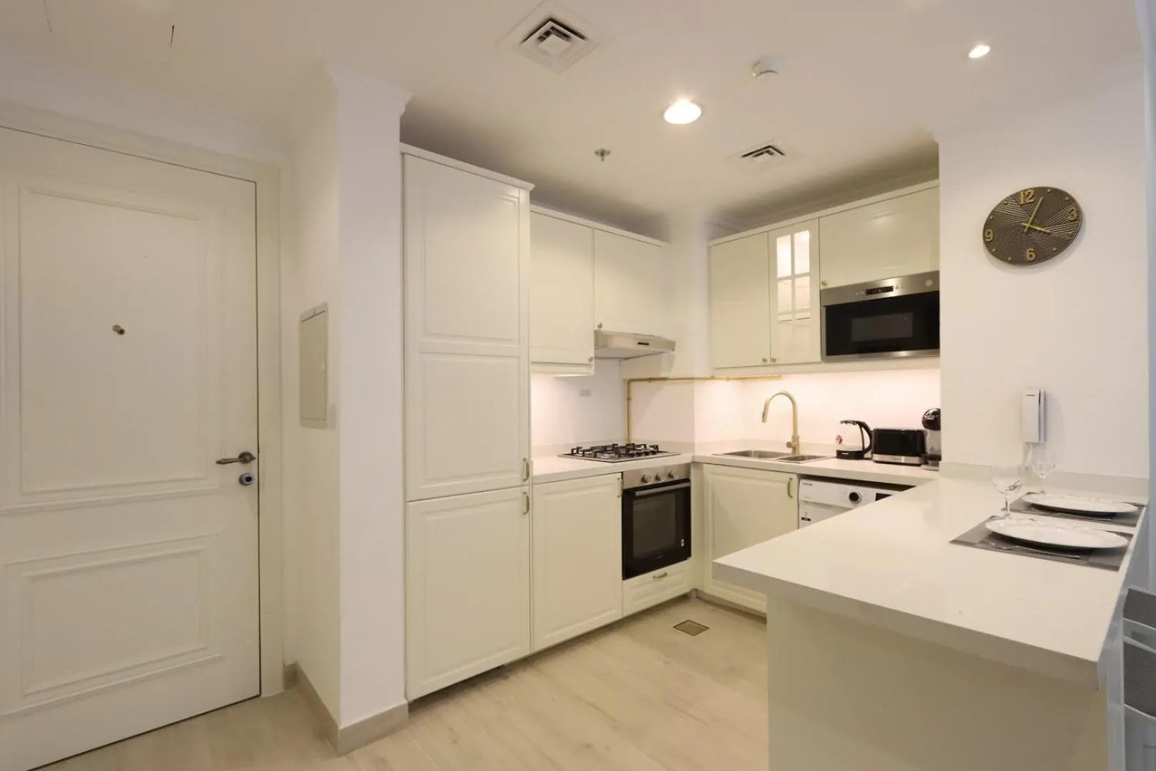 Apartment Livbnb-Radiant, Upgraded 1B Unit In District 14, Jvc Dubai