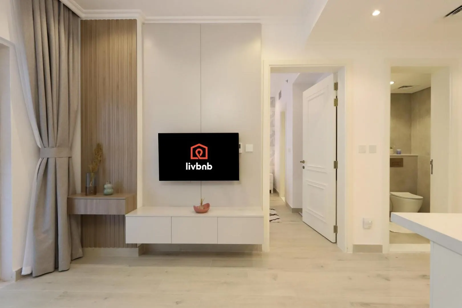 Livbnb-Radiant, Upgraded 1B Unit In District 14, Jvc Dubai Apartment